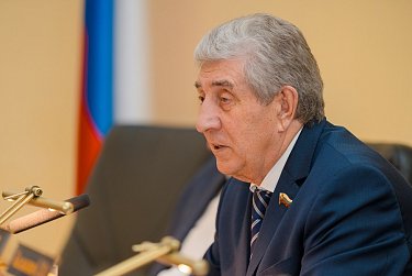 О проблемах муниципалитетов - в Доме Советов